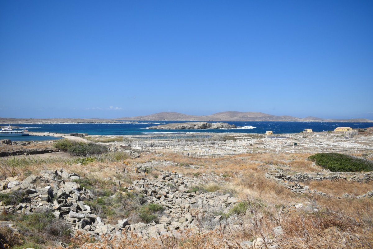 Výhled na Delos