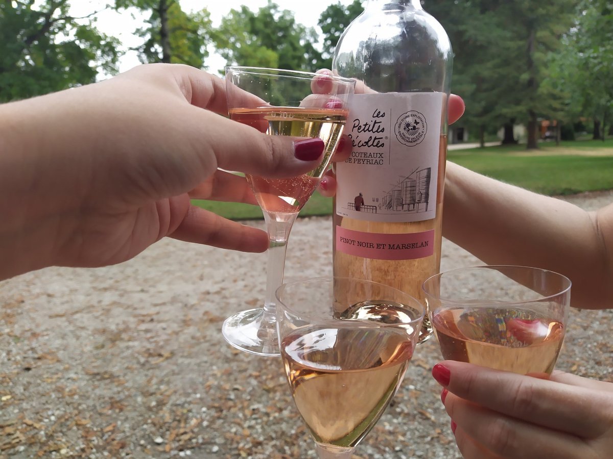 Plastové skleničky na víno inspirované Katkou Ostrou ;-)