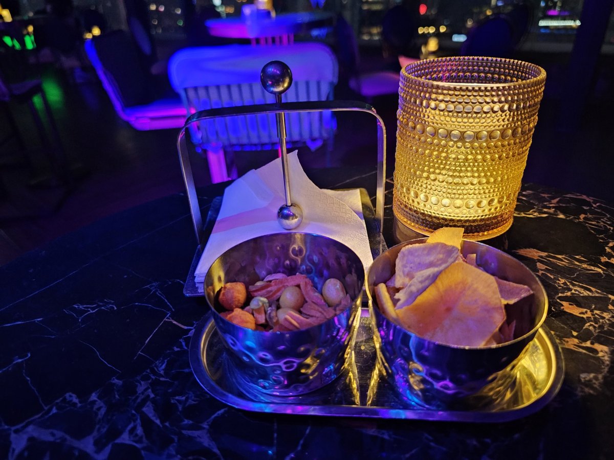 Občerstvení ke koktejlu