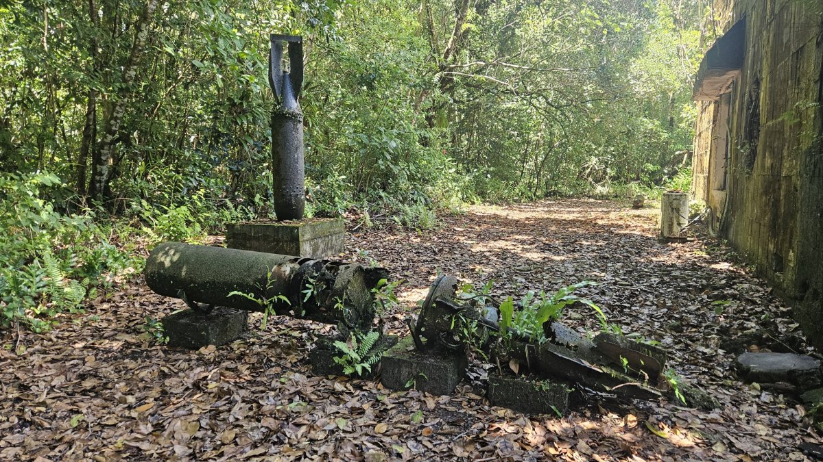 Torpédo a 800 kg letecká bomba