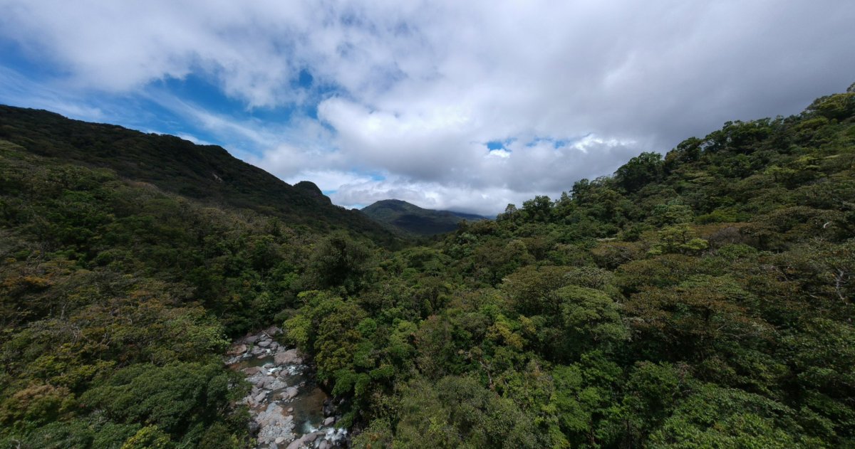 Na konci treku od Lost and Found