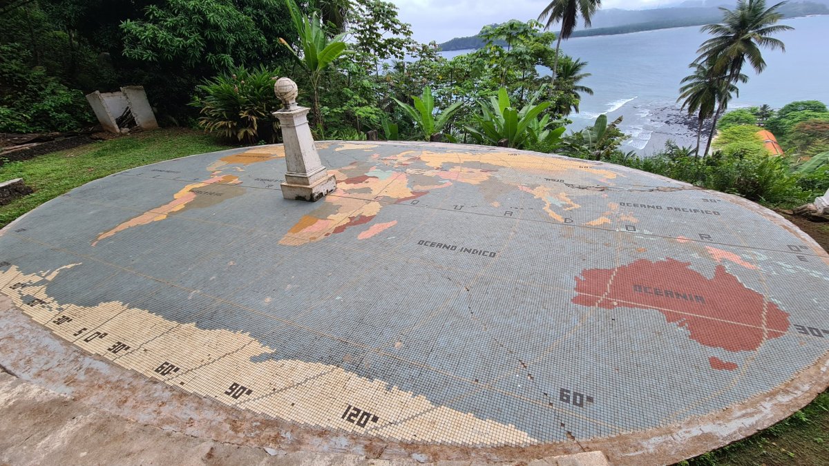 Equator memorial