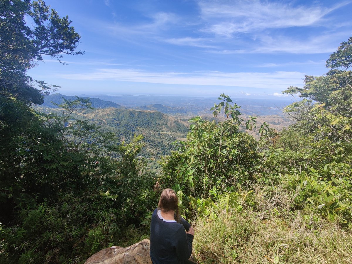 Výhled při treku od Lost and Found