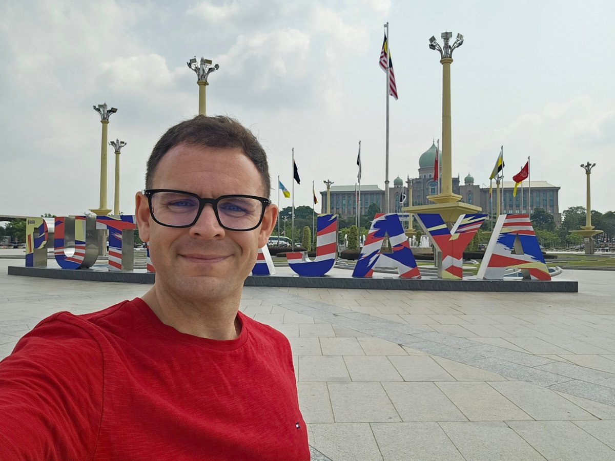 Já u nápisu Putrajaya