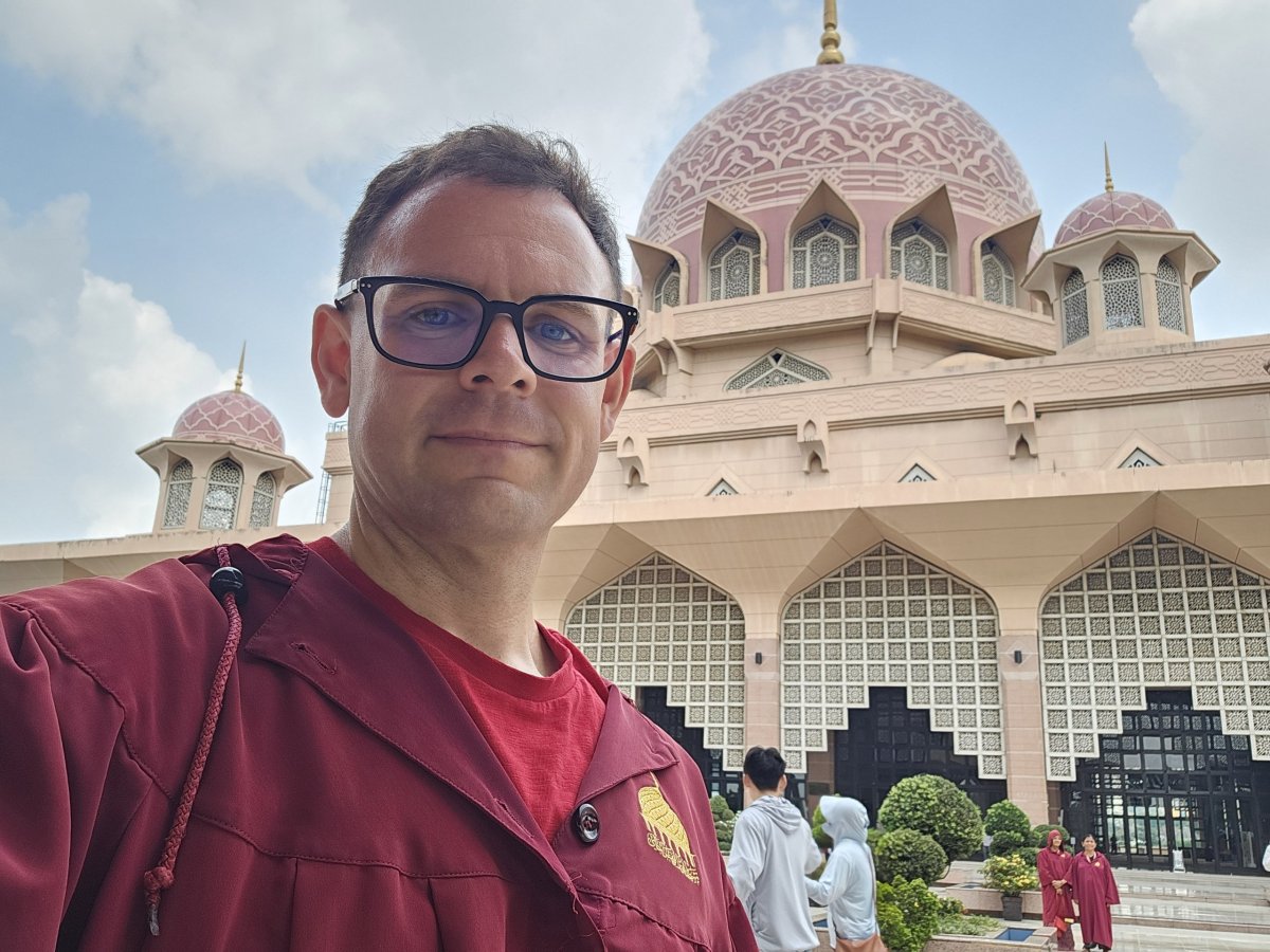 Já v mešitě Putra