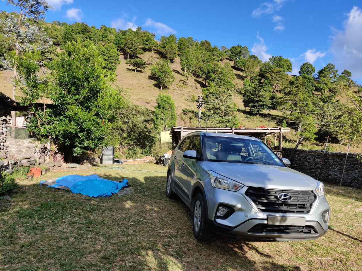 Na zahradě ubytování Oliver's Place