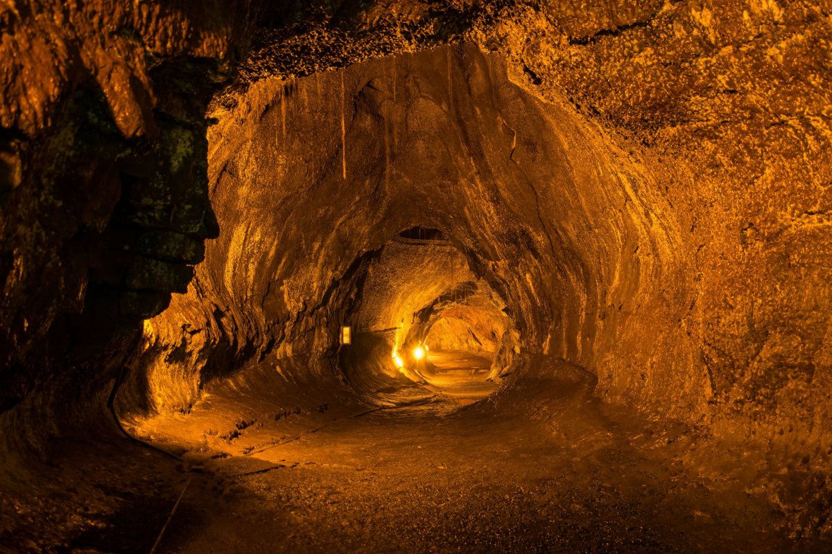 Lávová jeskyně