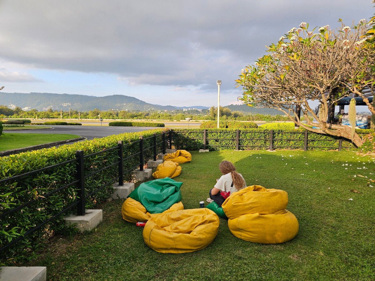 Odpočinková zóna, tranzitní prostor, mezinárodní část
