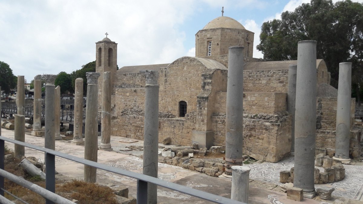 Kostel a další vykopávky