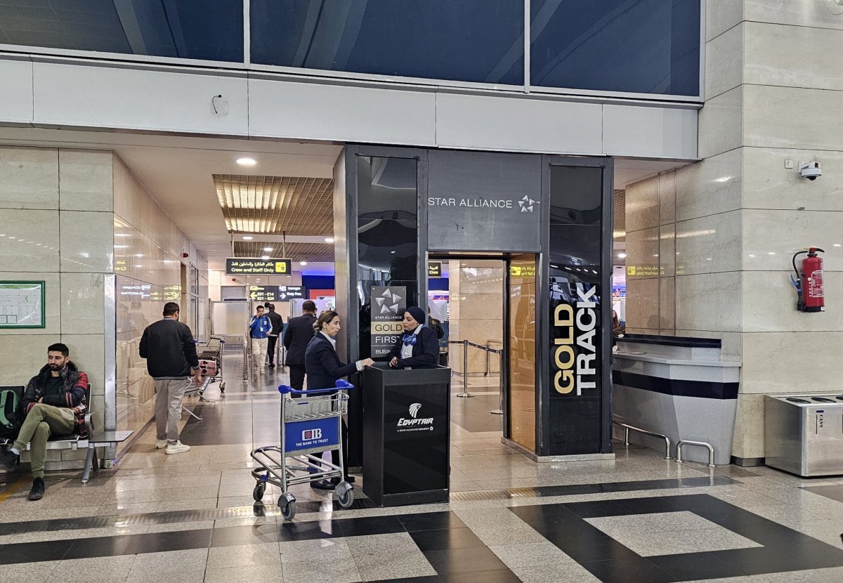 Fast track na pasovou kontrolu, terminál 3