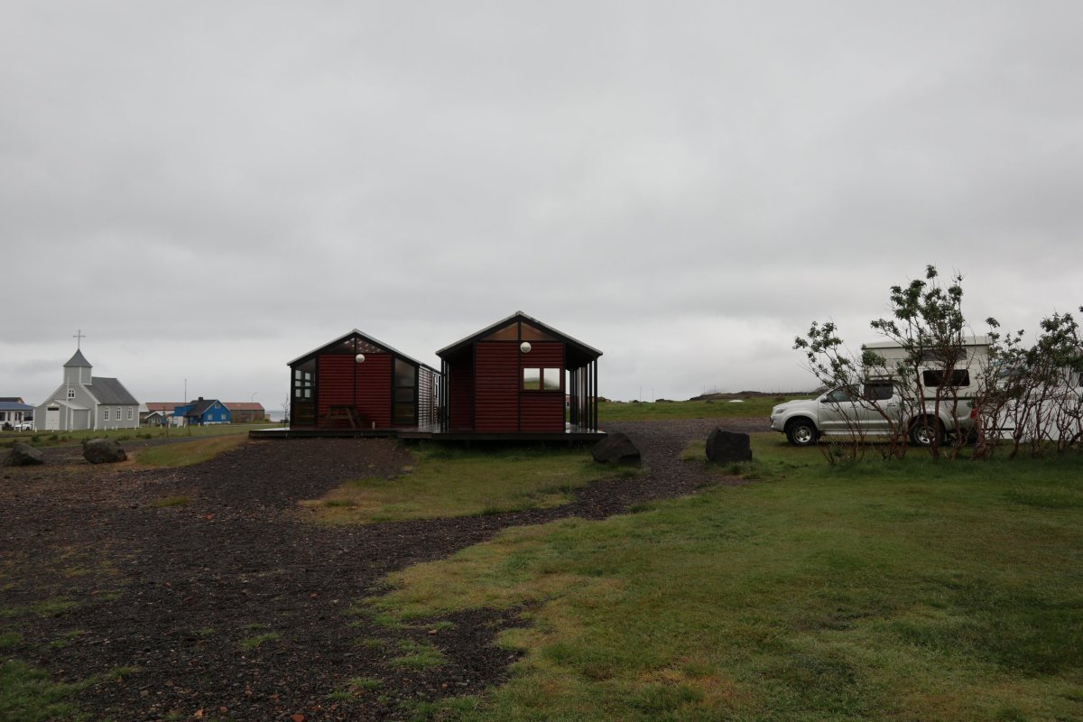 Kemp v Borgarfjörður Eystri, záchody a kuchyně.