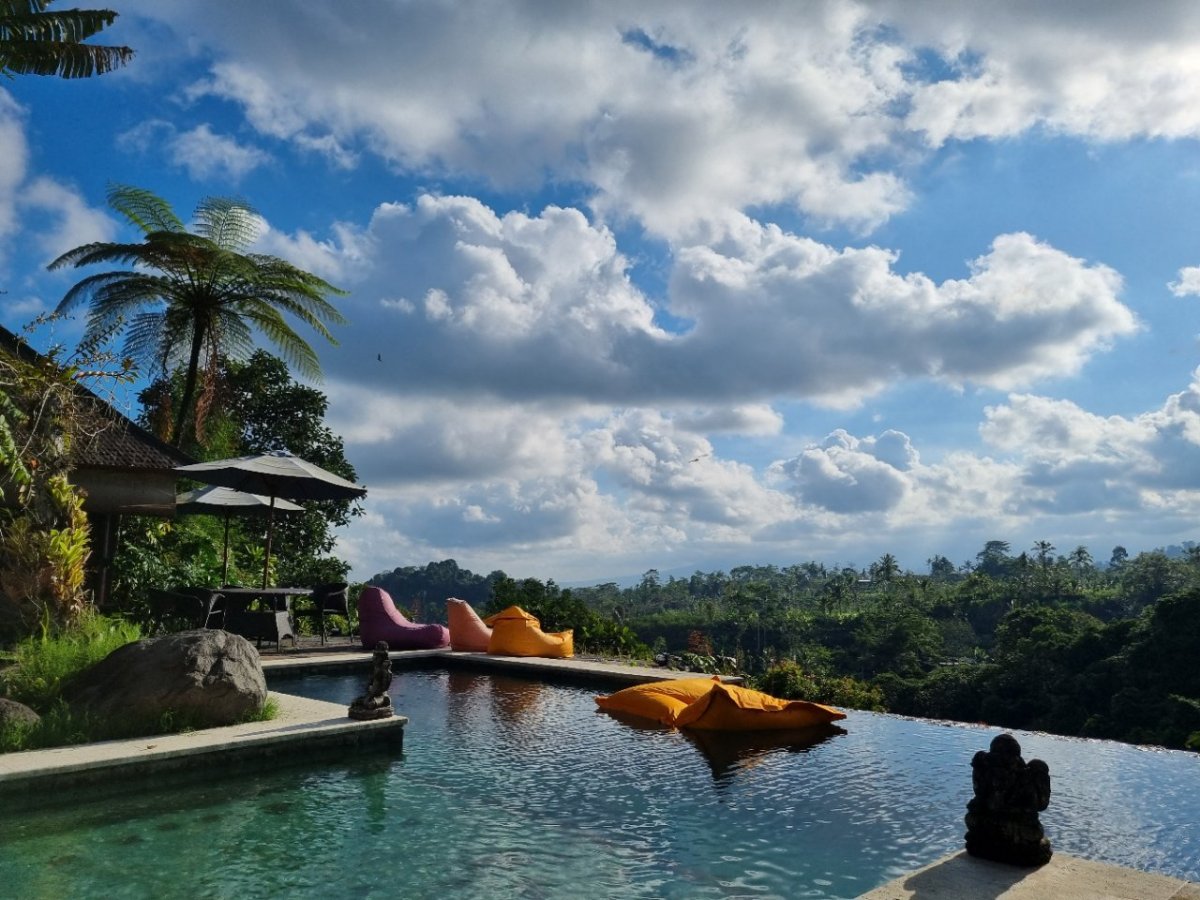 bazén v Heaven in Bali
