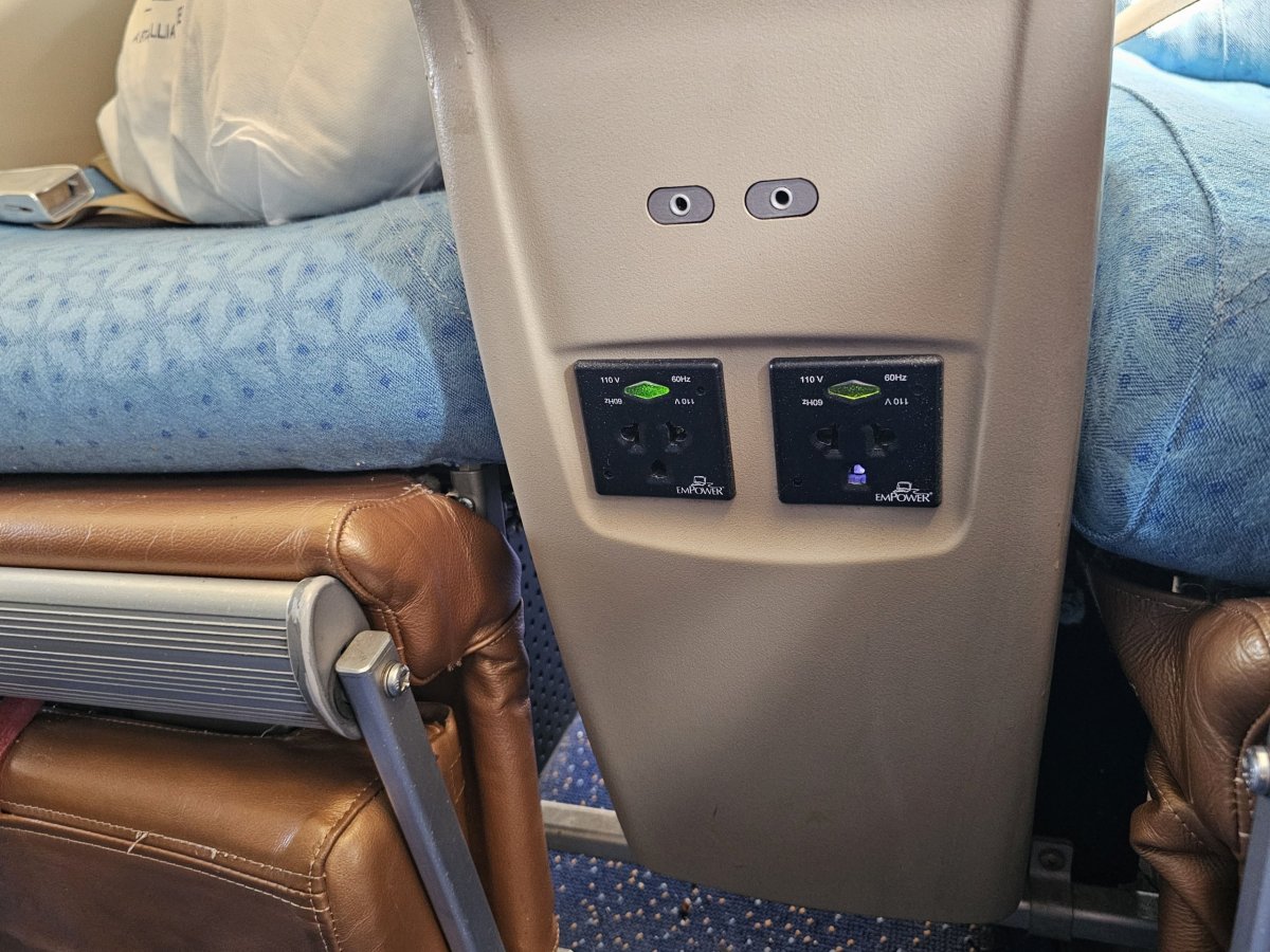 Zásuvky pro nabíjení