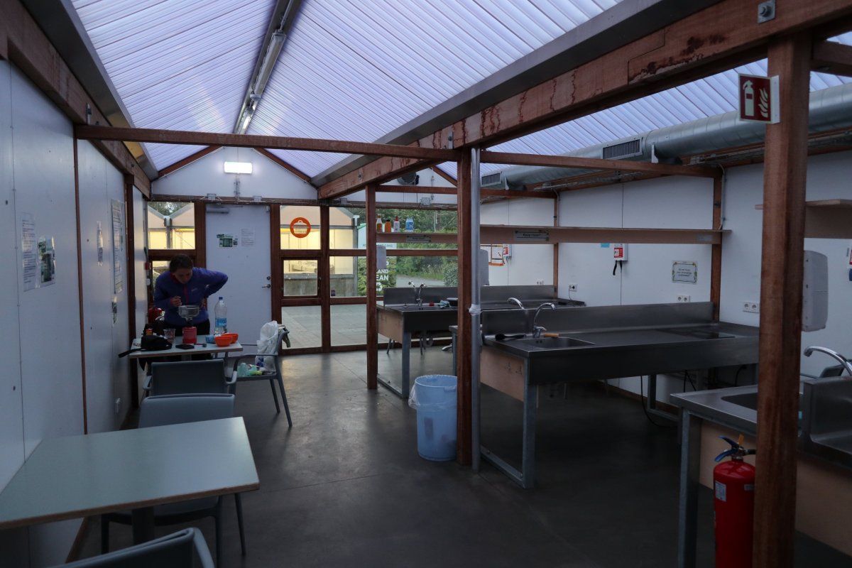 Vaření v kempu Reykjavík.