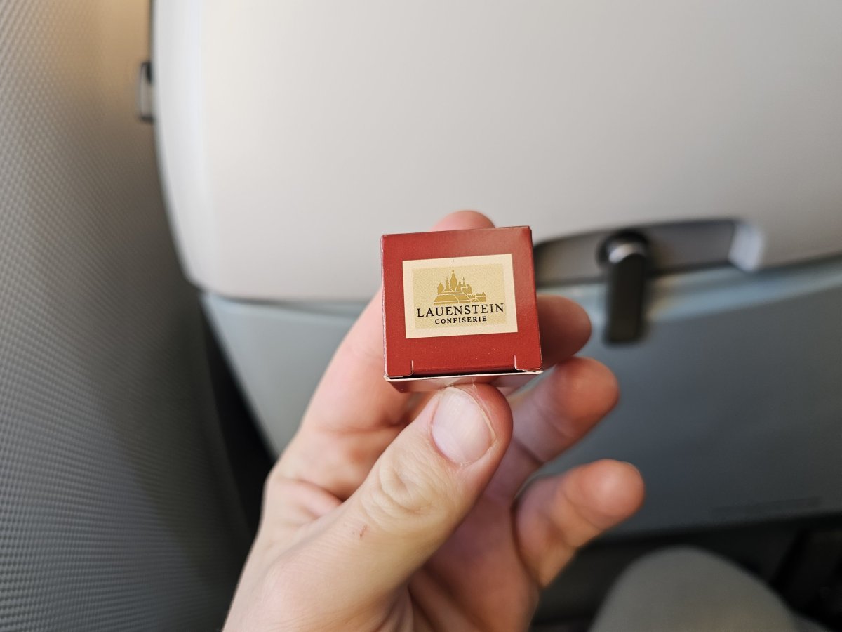 Čokoládová pralinka před přistáním