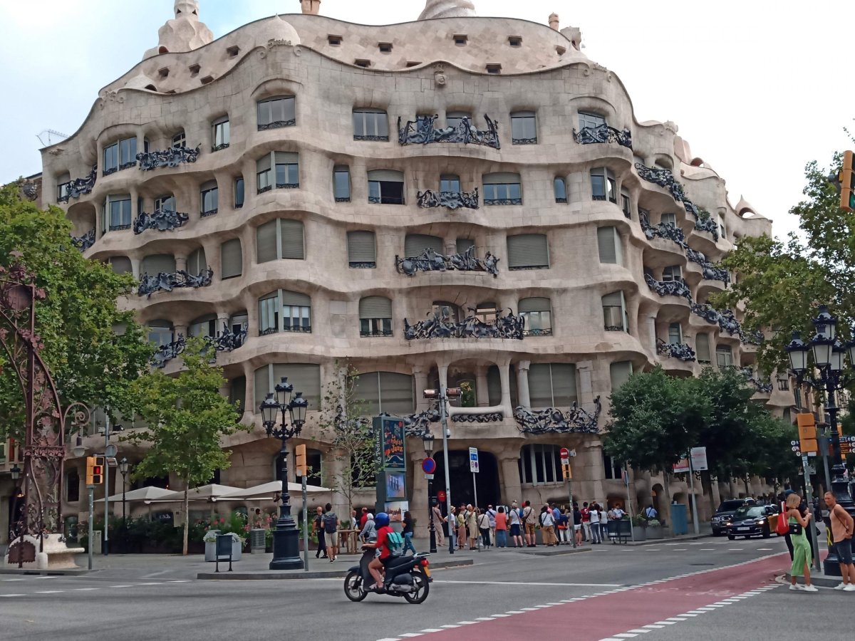 Casa Milá