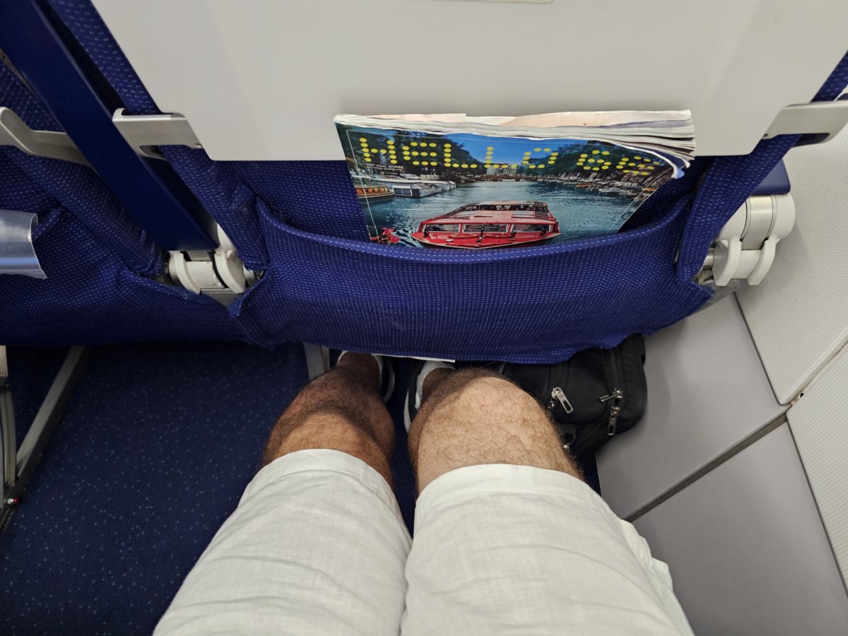 Prostor pro nohy v zadní části letadla