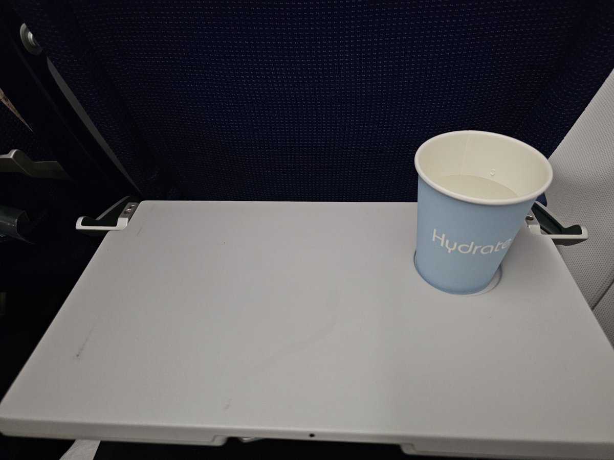 Voda zdarma během letu