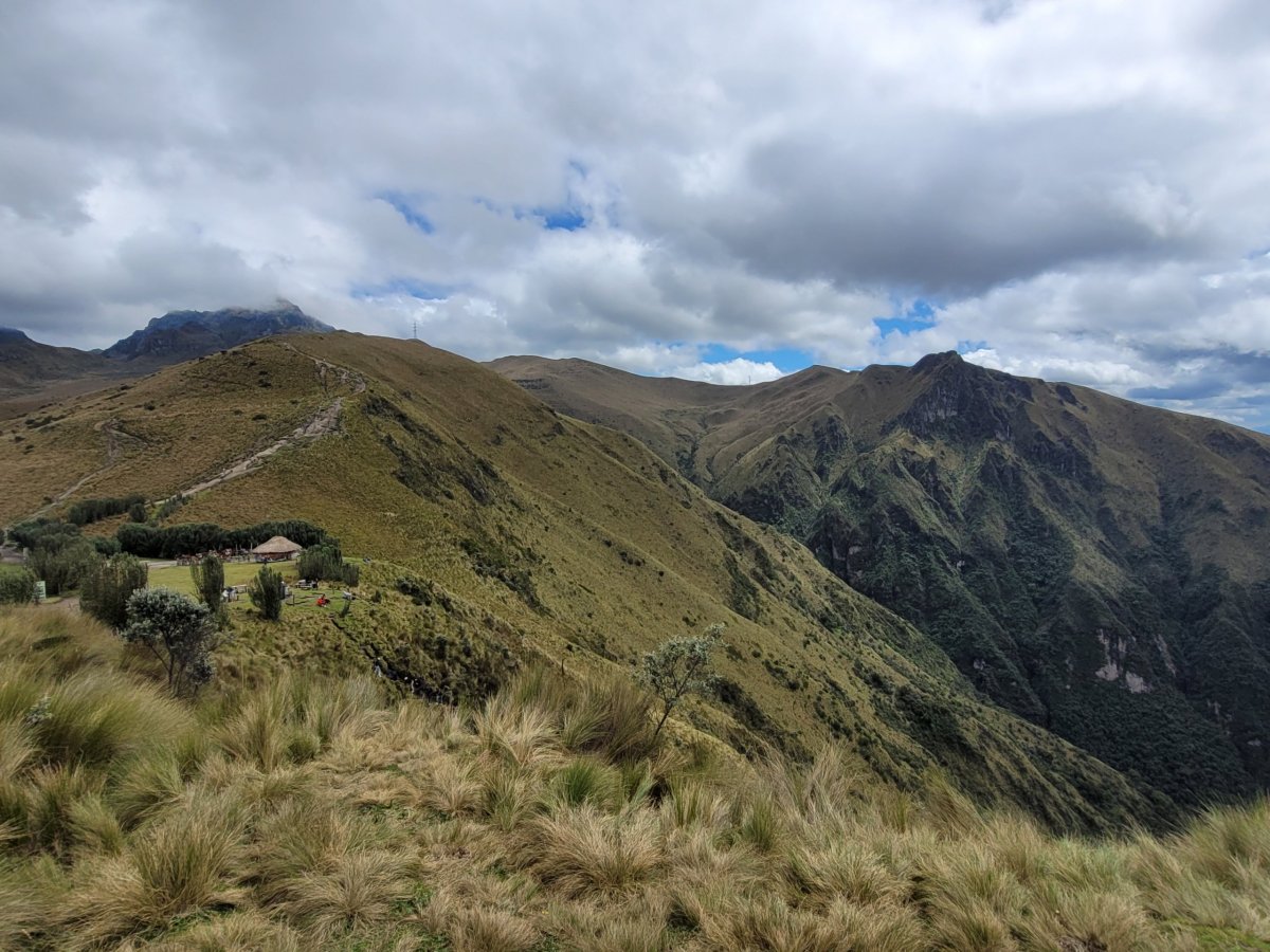 Stanoviště koní v horském sedle