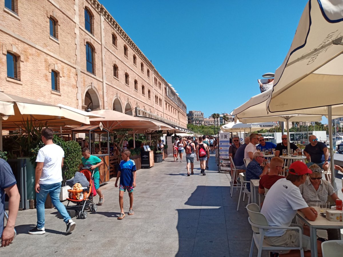 Promenáda k pláži Barceloneta 