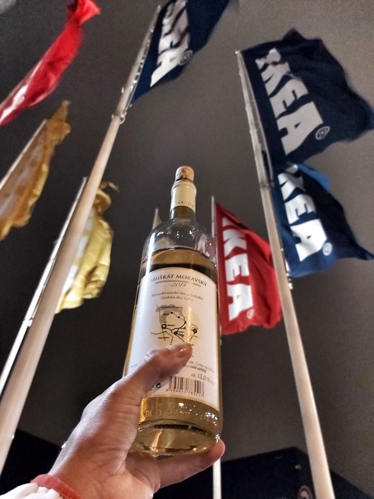 ...na zdraví, na šťastný let a na hromadu inspirujících komentářů :D