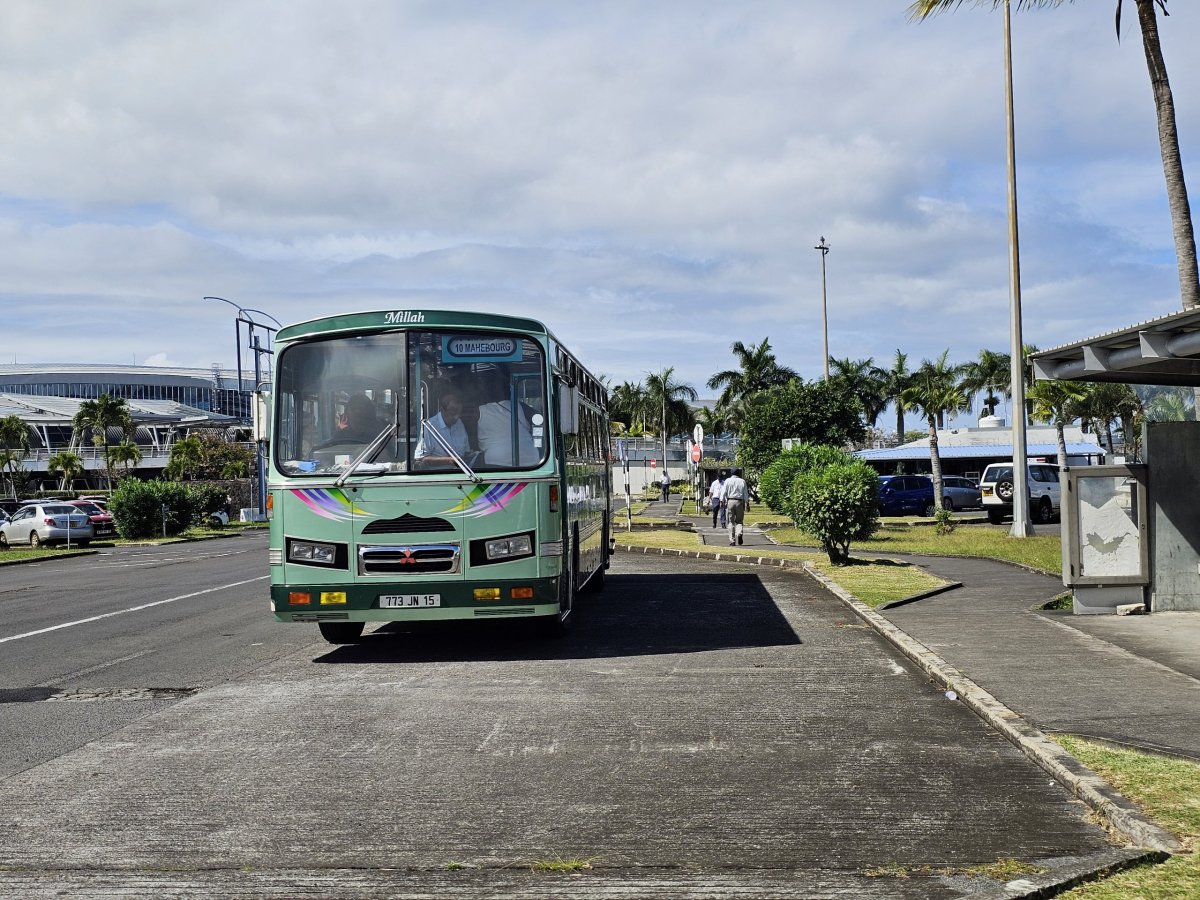 Autobus - veřejná doprava