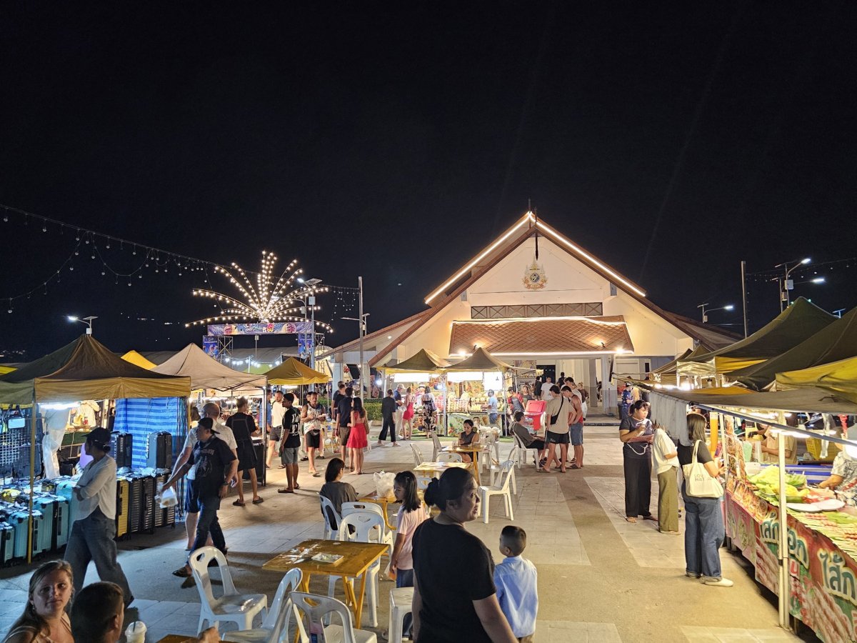 Chaweng Night Market
