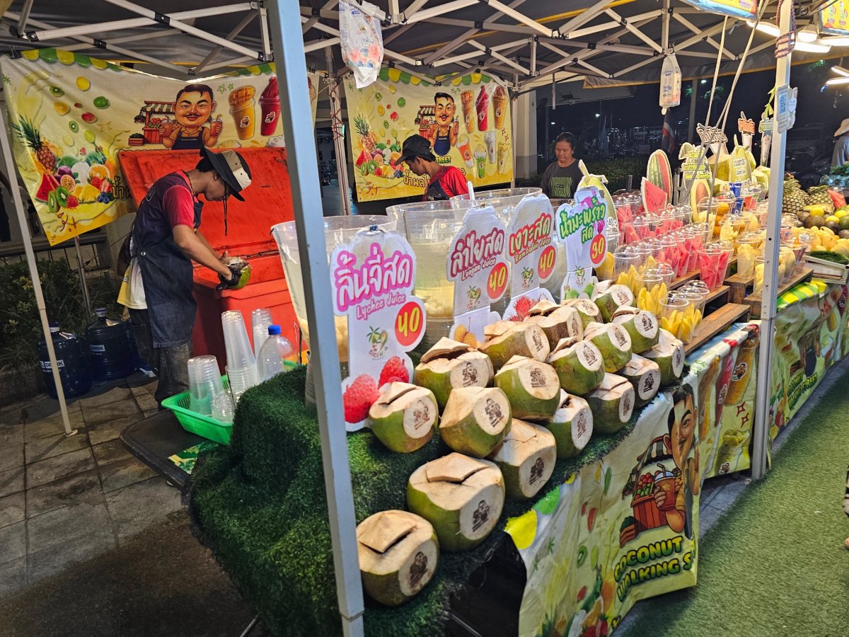 Chaweng Night Market