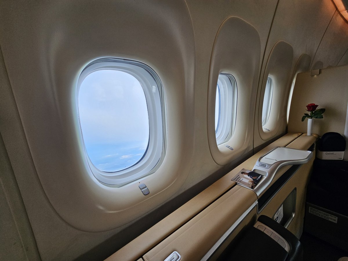 Okna a odkládací přihrádky