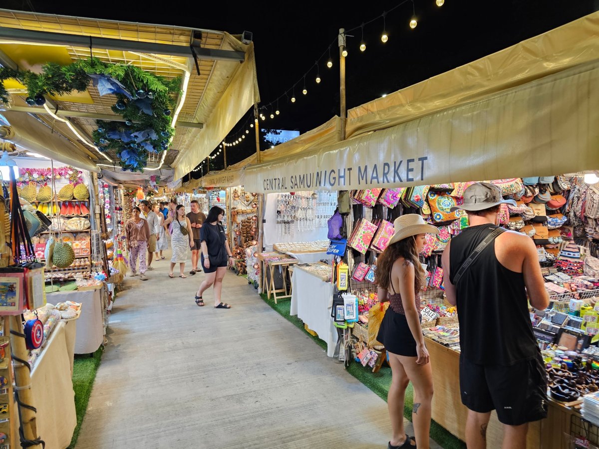 Central Samui Night Market