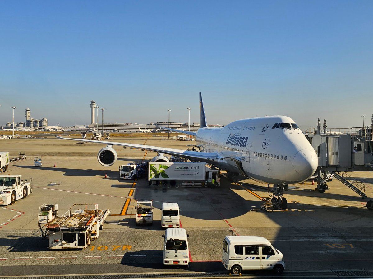 Boeing 747-8 na letišti Haneda