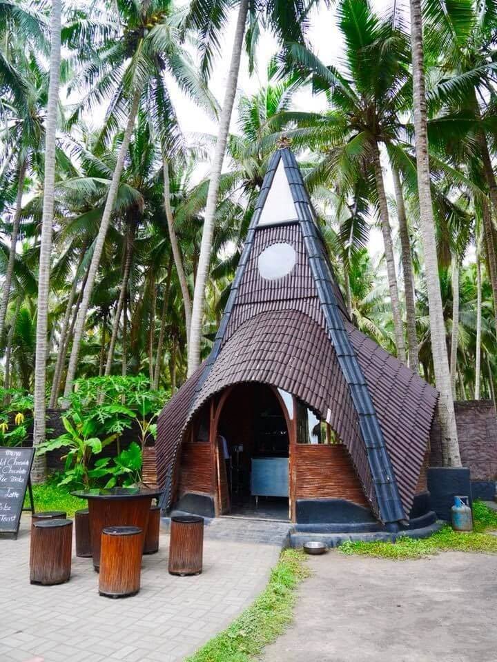 Charlyeho továrna na čokoládu