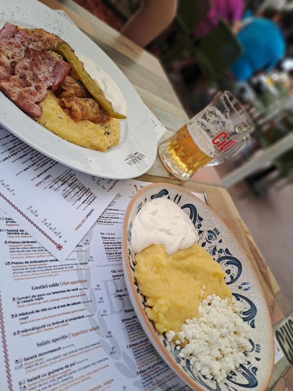 Sarmale & Mămăligă
