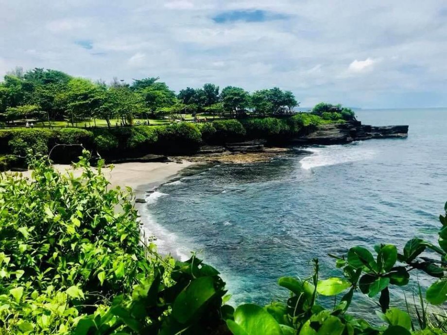 Uluwatu Temple a Tanah Lot