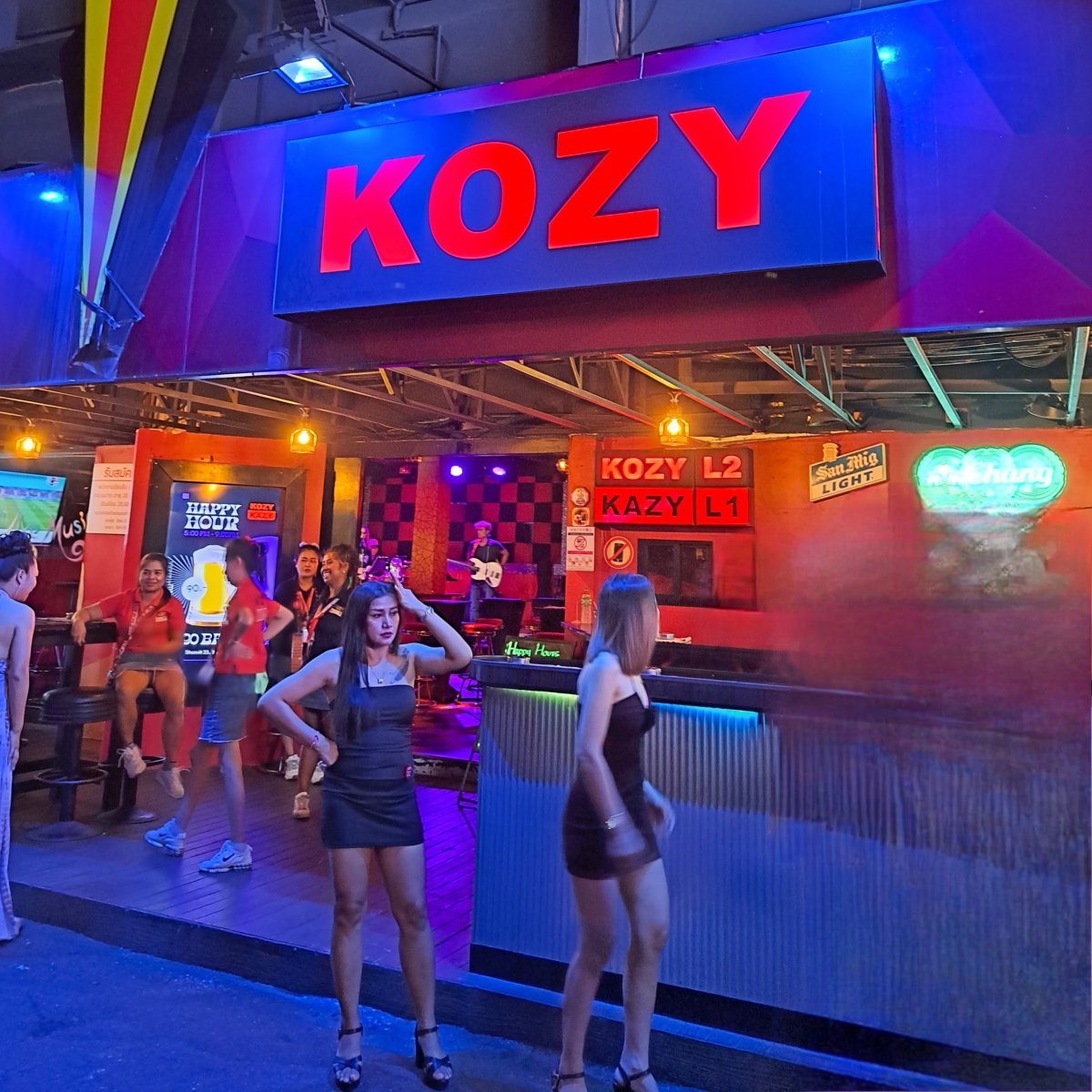 Stylový název baru😄