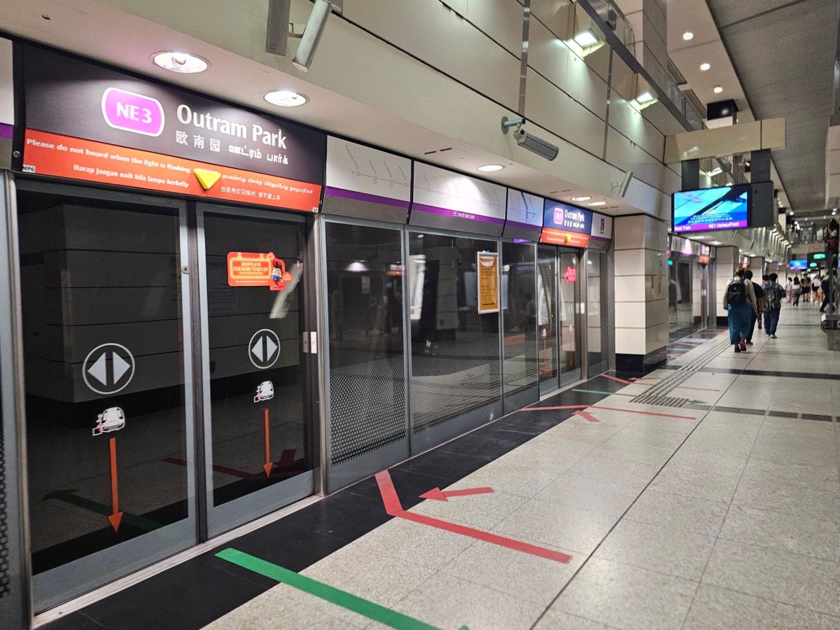 Nástupiště ve stanici metra