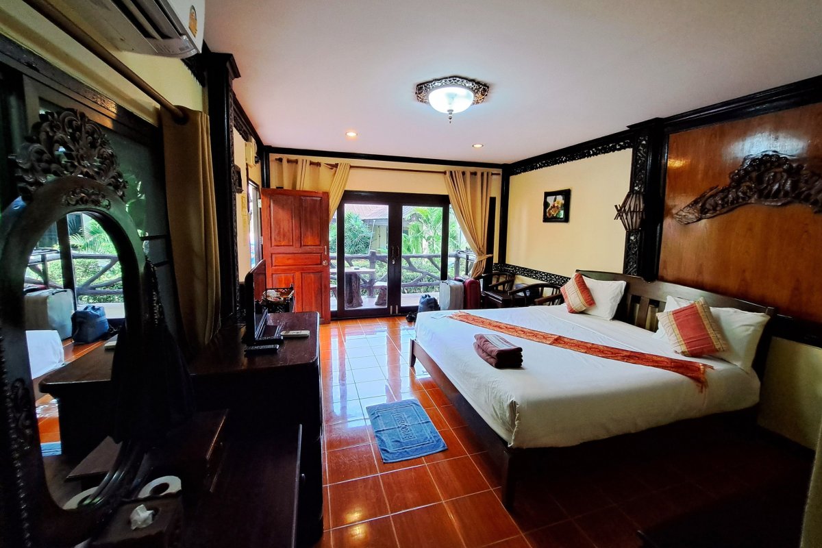 Paradise Pearl resort