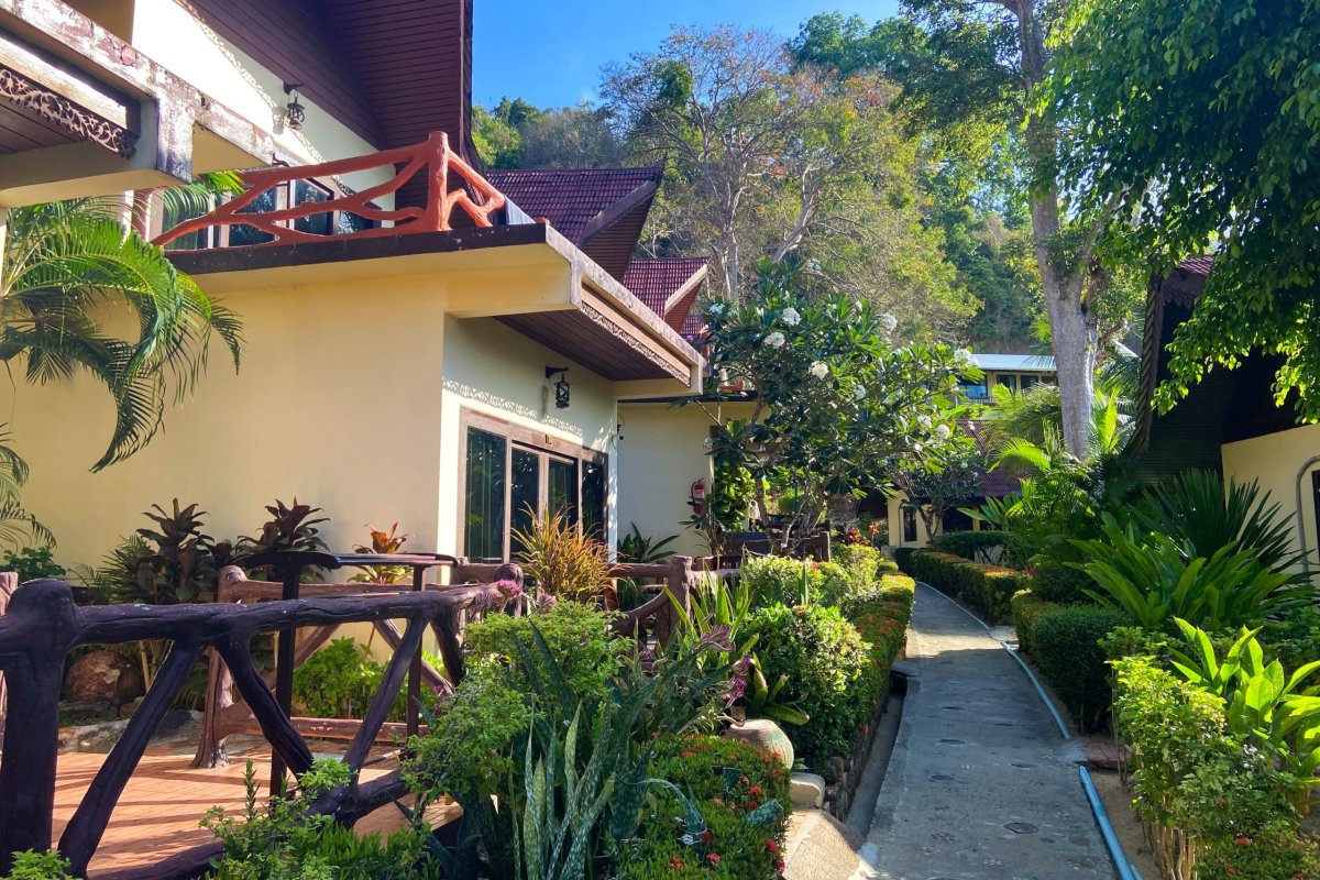 Paradise Pearl resort