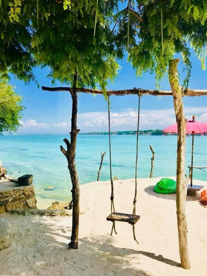 Nusa Ceningan, Lembongan