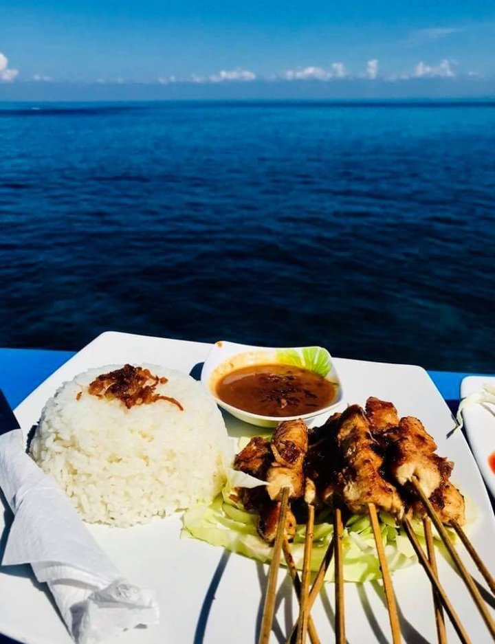 Nusa Ceningan, Lembongan