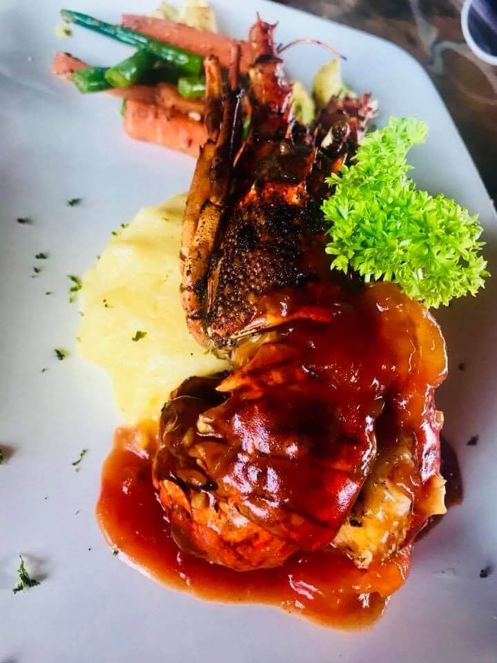 Nusa Ceningan, Lembongan