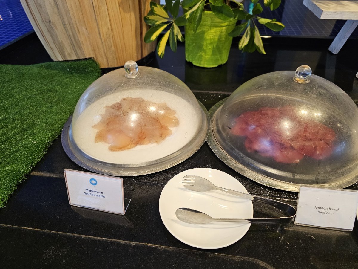 Uzené ryby a šunky