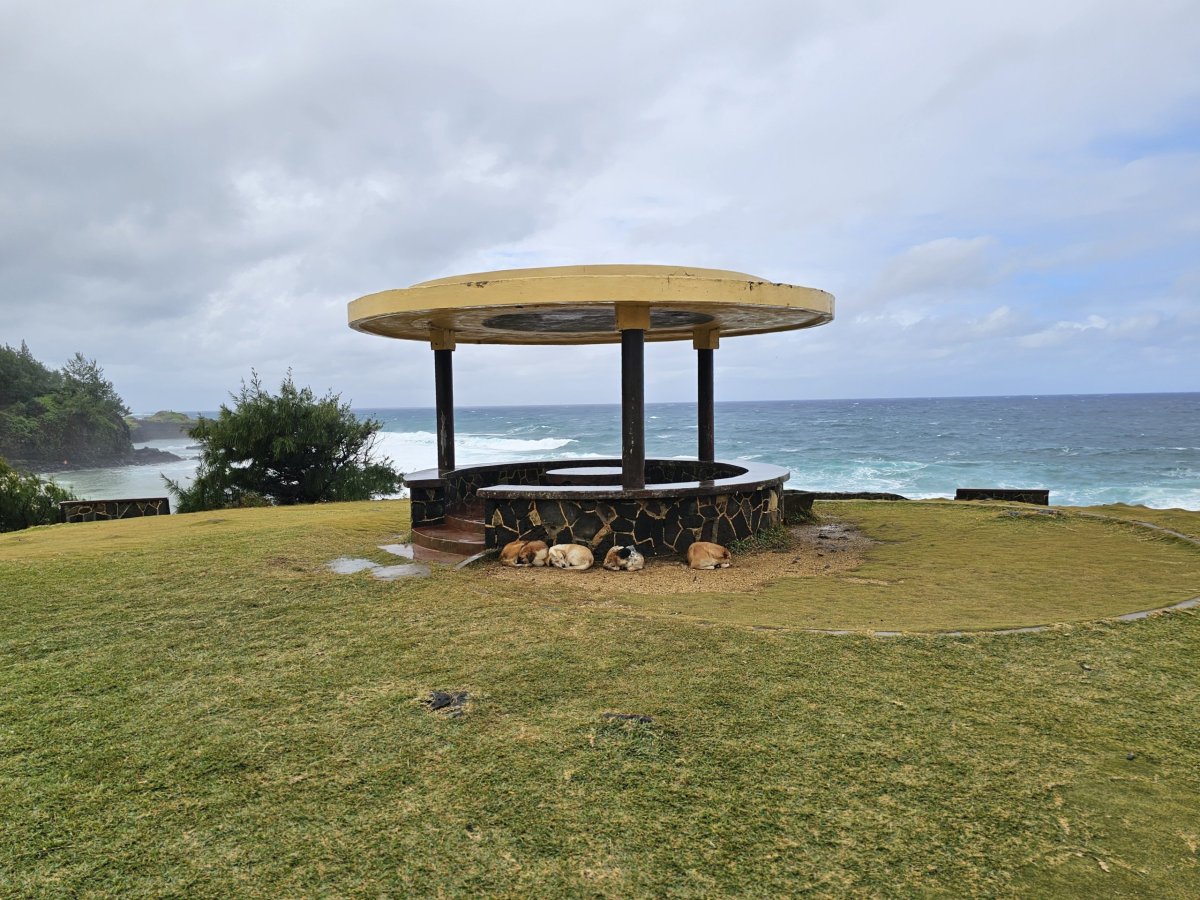 Útesy u Gris Gris Beach