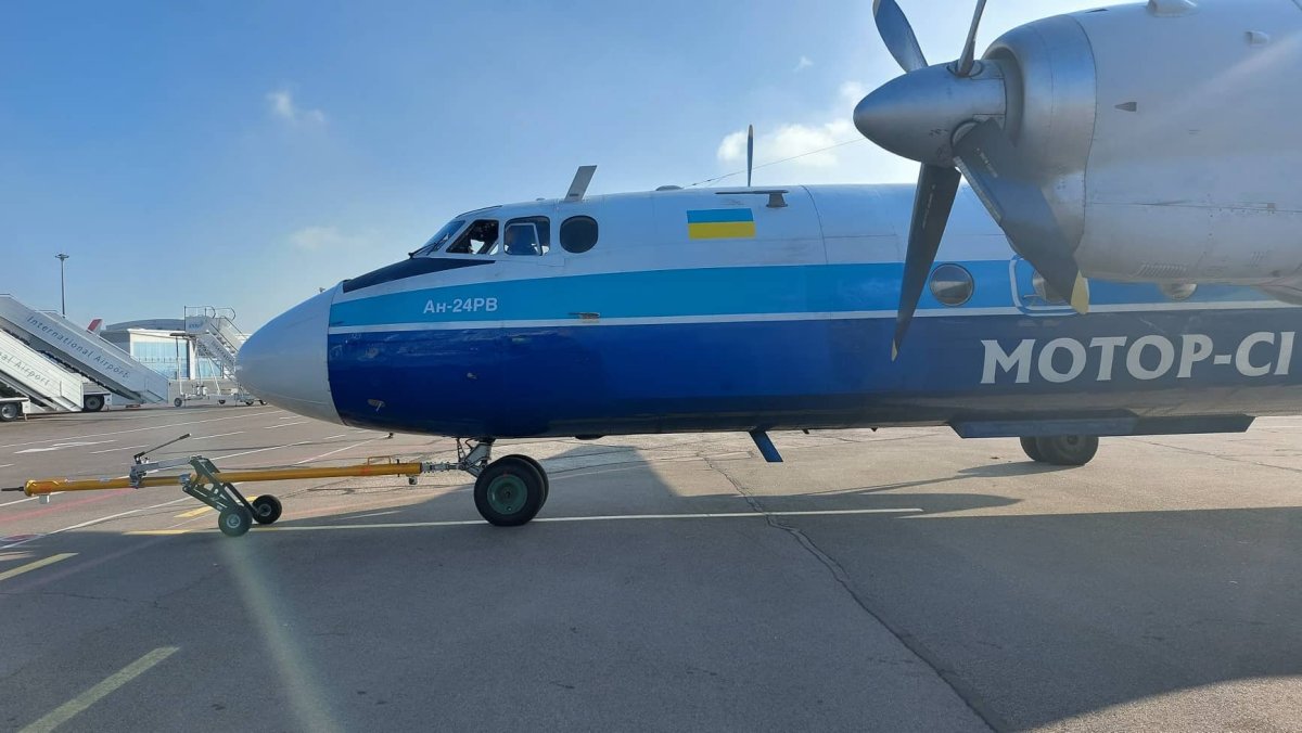 An-24