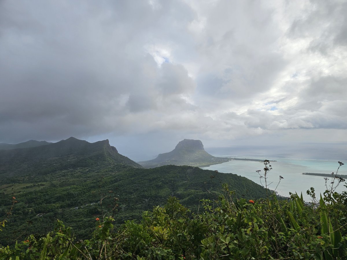 Výhled z Piton du Canot