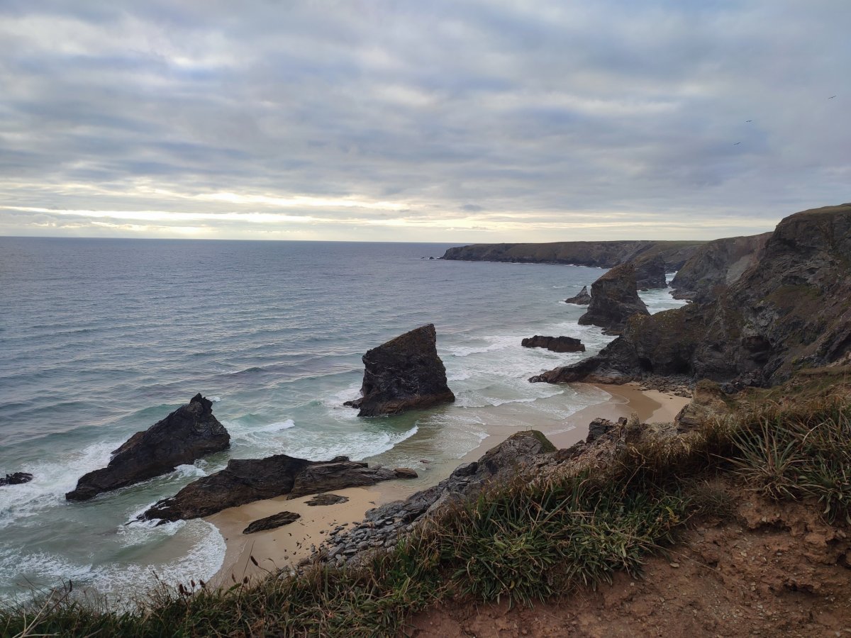 Pláž u Bedruthan steps