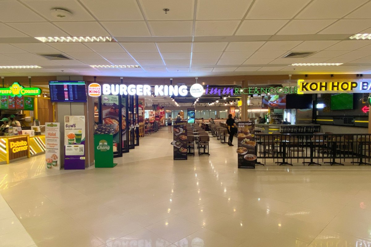 Food court letiště Krabi
