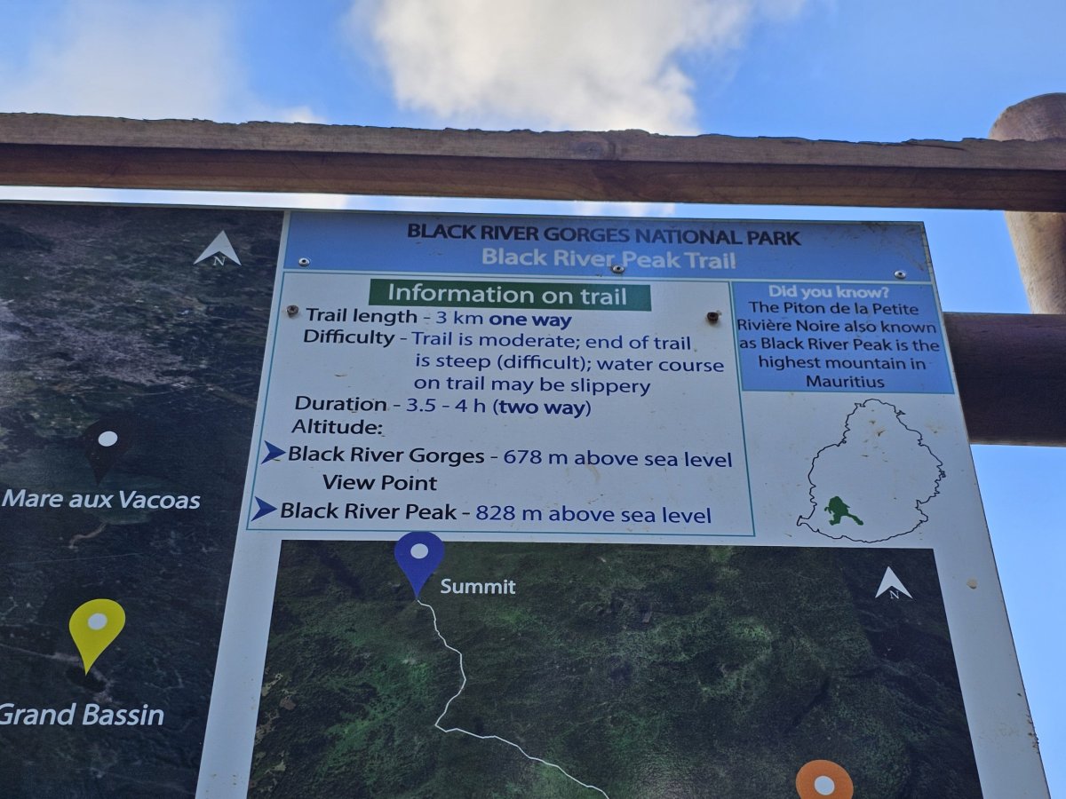 Informace u Black River Peak Trail