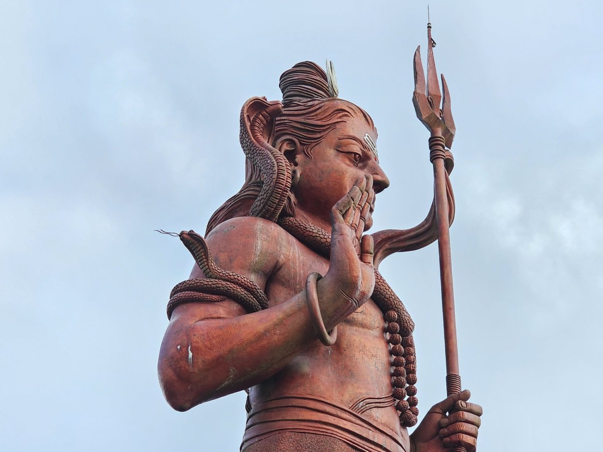 Sochy Grand Bassin Temple