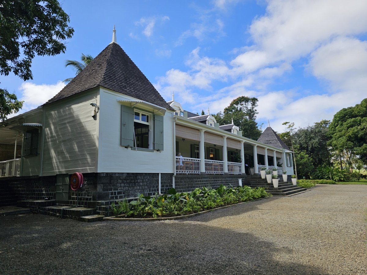 Saint Aubin, restaurace